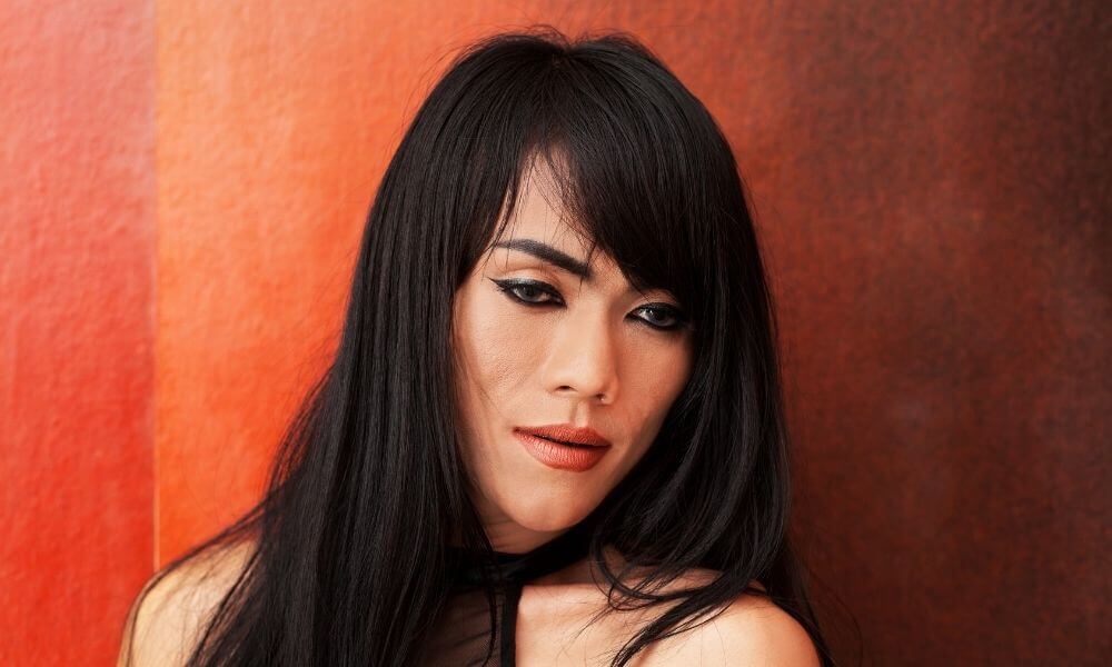 Thai ladyboy counselor and informations